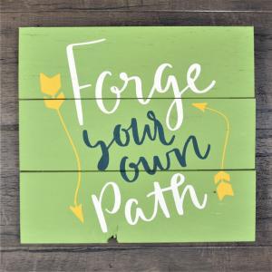 Forge_your_own_path3_650x650